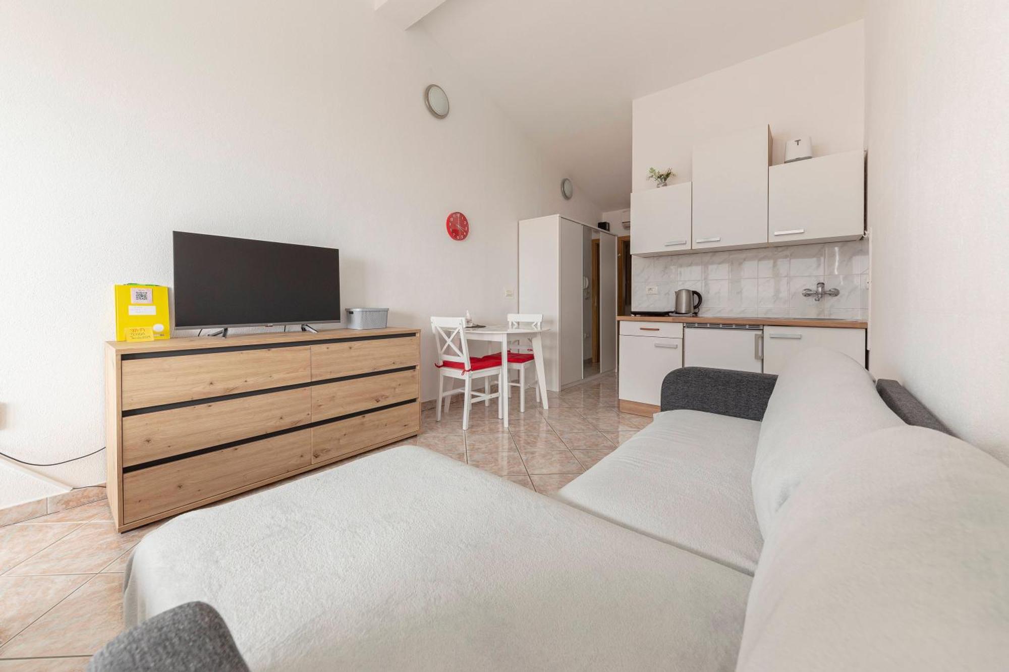 Apartma Gaja *